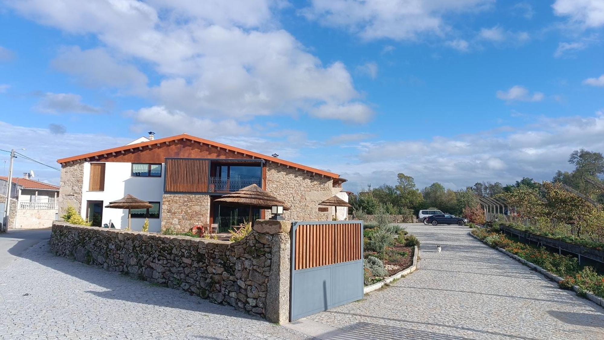 Casa D'Augusta - Agroturismo Miranda do Douro Luaran gambar